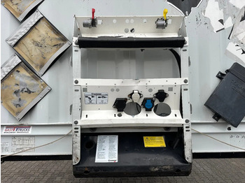 侧帘半拖车 Krone Schuifzeil -Dak Met Borden / BPW-Assen / Apk 07-2026!:图5 侧帘半拖车 Krone Schuifzeil -Dak Met Borden / BPW-Assen / Apk 07-2026!:图5