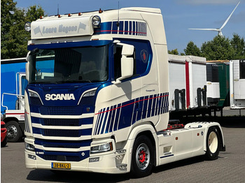 牵引车 SCANIA S 580