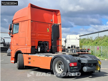 牵引车 DAF XF 530 4X2 SSC Retarder 2x Tanks Standklima Navi ACC LED：图2