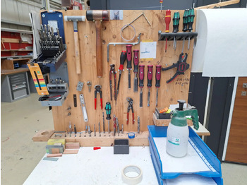 车间设备 1 Stk. Ar­beits­platz：图2