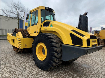 压实机 BOMAG