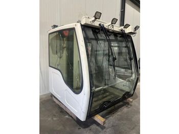 驾驶室和内部 LIEBHERR