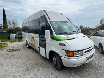 小型巴士 IVECO Daily