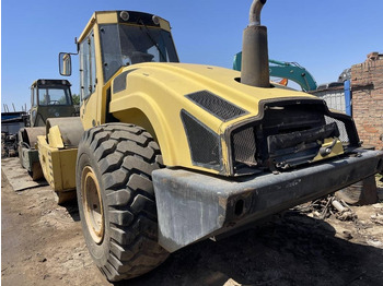 压实机 BOMAG