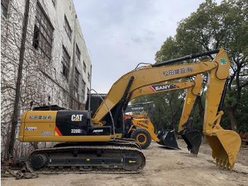 轮式挖掘机 CATERPILLAR 320D2