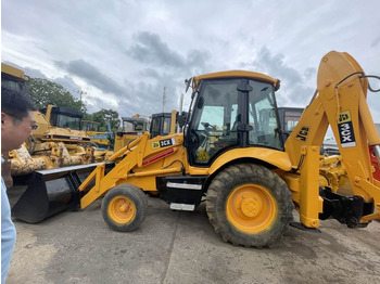反铲装载机 JCB 3CX