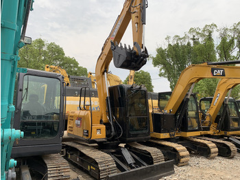 小型挖掘机 SANY