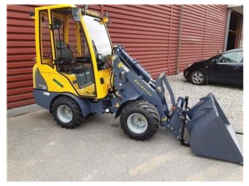 紧凑型装载机 EUROTRAC