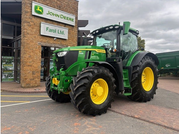 拖拉机 JOHN DEERE 6R 215