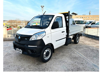 翻斗货车 PIAGGIO