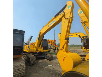 履带式挖掘机 KOMATSU PC210