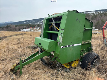干草和饲料设备 JOHN DEERE