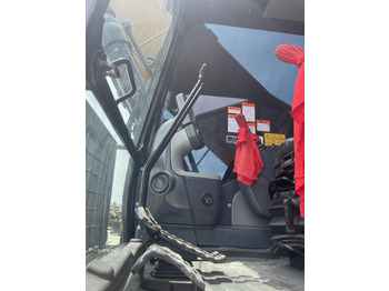 履带式挖掘机 CATERPILLAR 330D2：图4