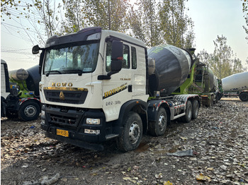 混凝土搅拌车 SINOTRUK HOWO
