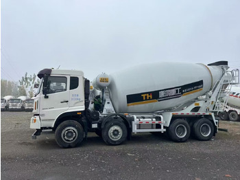 混凝土搅拌车 SINOTRUK