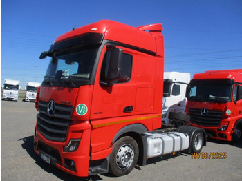 牵引车 MERCEDES-BENZ Actros 1845
