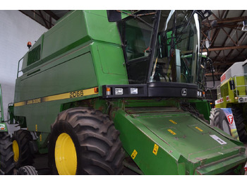 联合收割机 John Deere 2066：图2