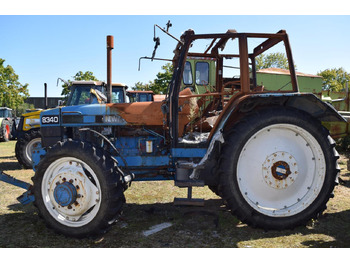 拖拉机 New Holland 8340 *zur Teileverwertung*：图3