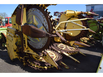 玉米收割装置 NEW HOLLAND