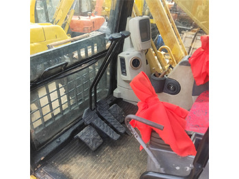 水陆两用挖掘机 CATERPILLAR 320C
