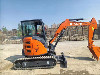 小型挖掘机 Hitachi ZX35U-5A：图5