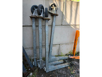 撒沙机/ 撒盐机 4x Stützen für Salzstreuer Container Wohnkabine Schmidt Epoke Gmeiner Salzsilo Streuautomat Winterdienst：图2