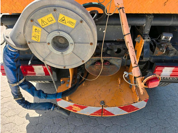 撒沙机/ 撒盐机 UNIMOG