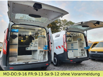 紧凑型面包车 FORD Transit