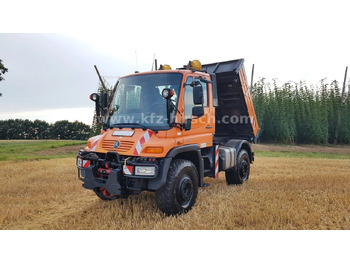 翻斗车 UNIMOG U400