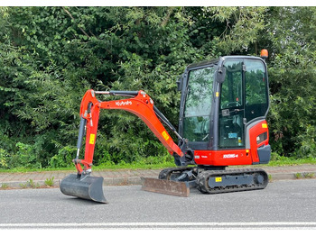 小型挖掘机 KUBOTA KX016-4