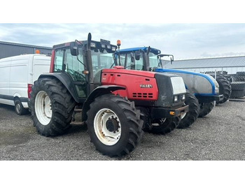 拖拉机 Valtra Valmet 8450, Voorasvering!：图3