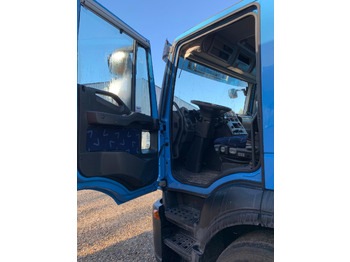 真空车 Iveco VacuDrain 1373：图3