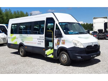 郊区巴士 IVECO Daily
