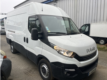 无侧窗厢式货车 Iveco 35-180 35s18 11M3:图4 无侧窗厢式货车 Iveco 35-180 35s18 11M3:图4