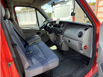 救护车 RENAULT Master 2L5 dci120cv：图3
