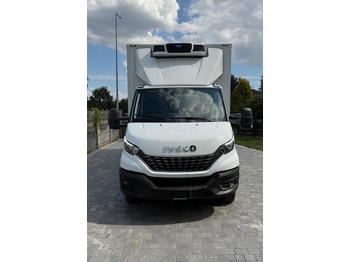 IVECO 40C18 BE COMBI – chłodnia z windą, kat. B+E, polift, 2019 rok 租赁 IVECO 40C18 BE COMBI – chłodnia z windą, kat. B+E, polift, 2019 rok：图2