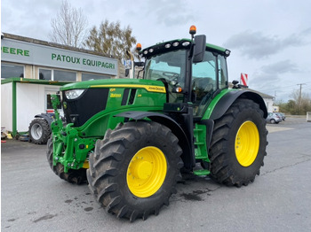 拖拉机 JOHN DEERE 6R 215