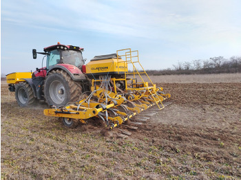 拖拉机 CASE IH Optum 270