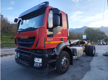 吊钩升降车 IVECO Stralis