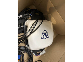 导航系统 适用于 农业机械 Trimble GFX 1060 GPS SET ACTIEPRIJS:图2 导航系统 适用于 农业机械 Trimble GFX 1060 GPS SET ACTIEPRIJS:图2