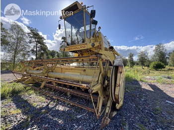 联合收割机 NEW HOLLAND