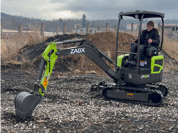 : 标题部分照片