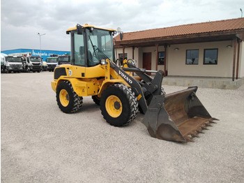 轮式装载机 VOLVO L30G