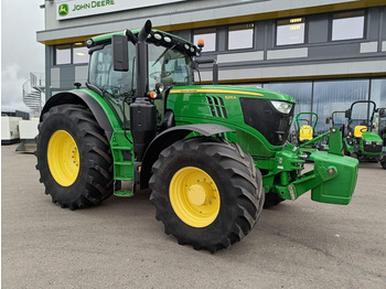 拖拉机 JOHN DEERE 6215R