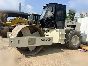 碾压机 INGERSOLL-RAND SD100:图4 碾压机 INGERSOLL-RAND SD100:图4