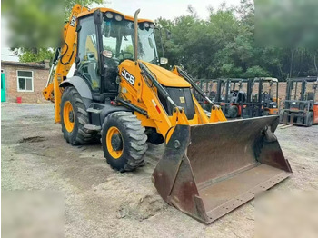 反铲装载机 JCB 3CX