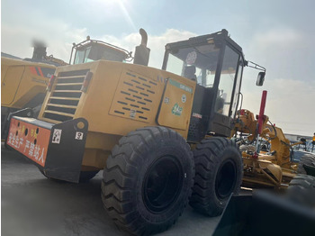 平路机 XCMG GR1803