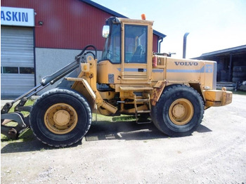 轮式装载机 VOLVO L90