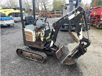 小型挖掘机 BOBCAT E10