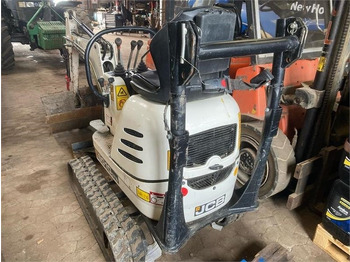 小型挖掘机 JCB 8010 CTS：图2